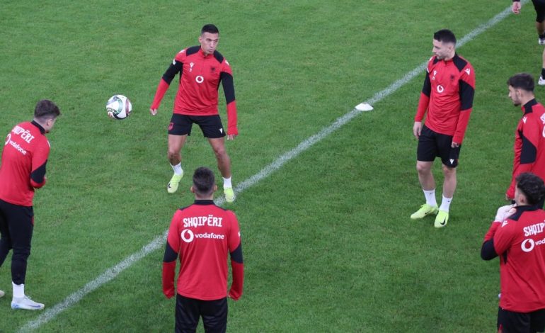 FOTO/ Seanca e fundit stërvitore përpara ndeshjes me Çekinë, skuadrës dhe Sylvinhos i vjen për “vizitë”…