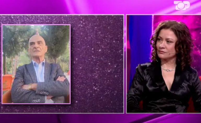 “Ka bërë çmos që të futesha në teatër”, Egla Ceno suprizohet nga Cekja i Beratit: Ka qenë mik me babain tim!