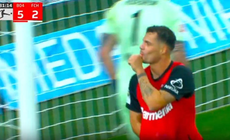 VIDEO/ Supergol dhe dedikim i ëmbël, Granit Xhaka zbulon lajmin e bukur me festimin e tij në fitoren e Leverkusen