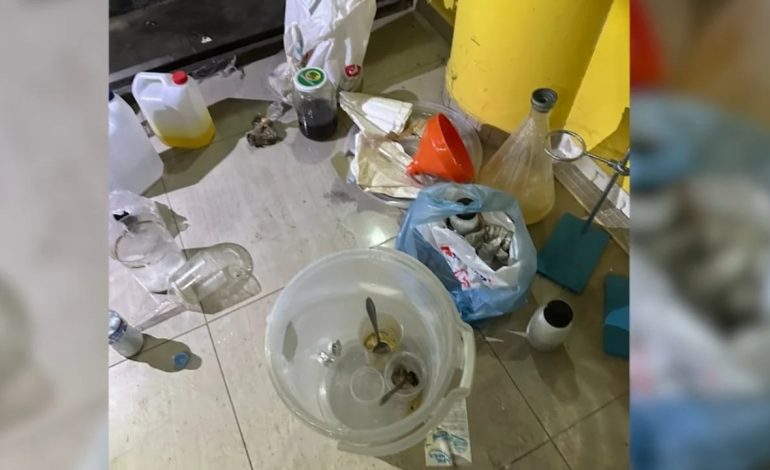 Trafikantët po përgjoheshin prej kohësh, por pse nuk ndërhyu SPAK? Grupi i aksionit po priste që tre latinët të…