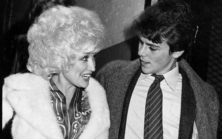 Ndërron jetë vëllai i Dolly Parton, dedikimi prekës i motrës së tij