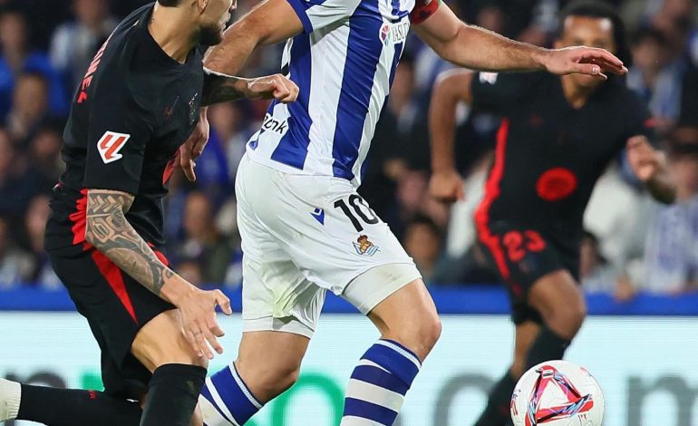 Barcelona bie në “San Sebastian”, feston Real Sociedad