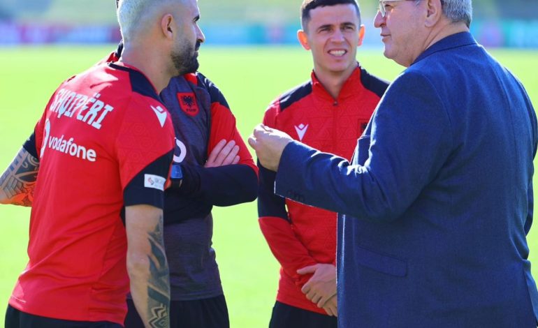 “Ndeshja e fundit do jetë finale”, Duka “duartroket” Shqipërinë: Bravo skuadrës, paraqitje pozitive