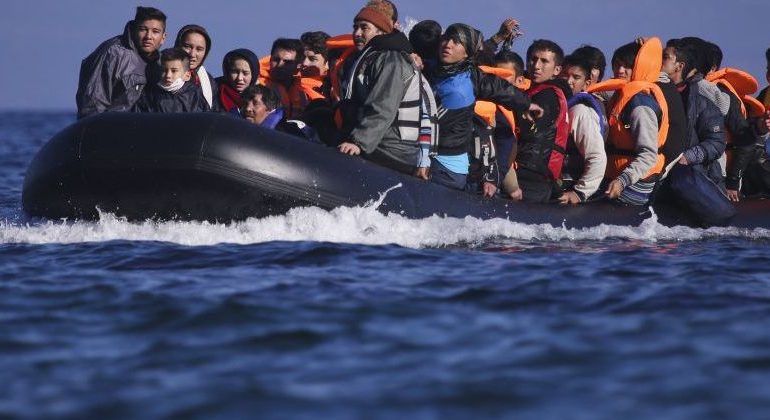 Mbretëria e Bashkuar synon luftimin e bandave të trafikimit të emigrantëve në Ballkan