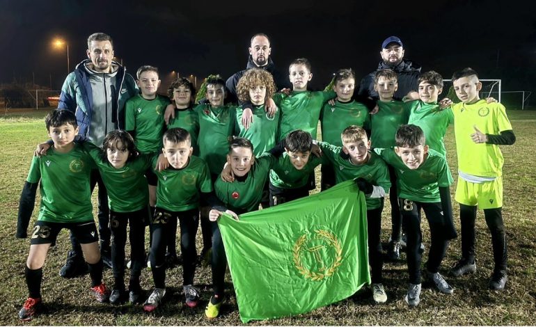 “Triumph” i Andi Lilës fiton turneun e futbollit në Greqi, shkatërron ekipet e moshave të Pas Janinës