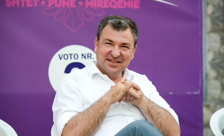 Vangjush Dako dënohet me 2 vjet e 8 muaj burg për shpërdorim detyre