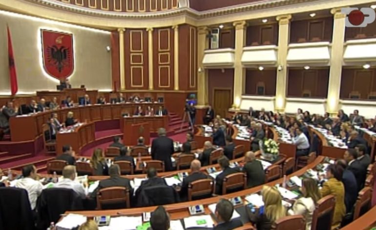 Inside Story/ 600 funksionarë u prekën nga dekriminalizimi, ish-zyrtari i ekstradimeve: Ka edhe shumë të tjerë…