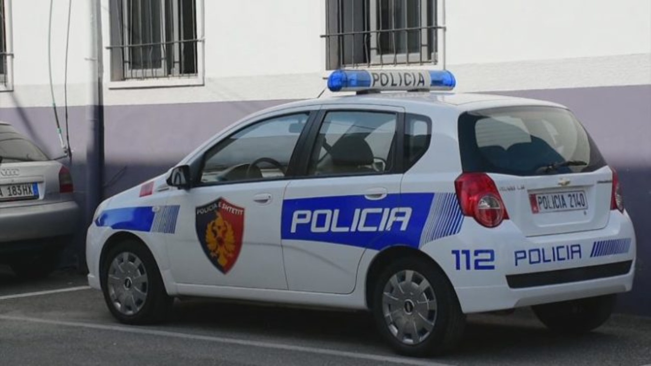 Dhunoi vazhdimisht nusen e djalit, arrestohet vjehrra 63-vjeçare në Devoll