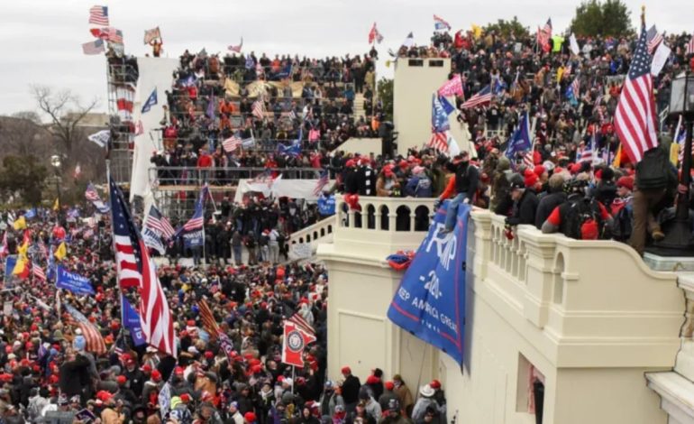 Trazirat në Kapitol përpara 4 vitesh/ I burgosuri kërkon faljen nga presidenti Trump: Unë besoj te ai, është një njeri i fjalës
