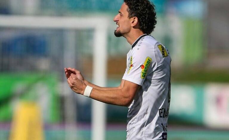 Dëgjoi zemrën dhe pranoi ftesën e Kosovës, Demaku: Duhet të punoj që të grumbullohem!