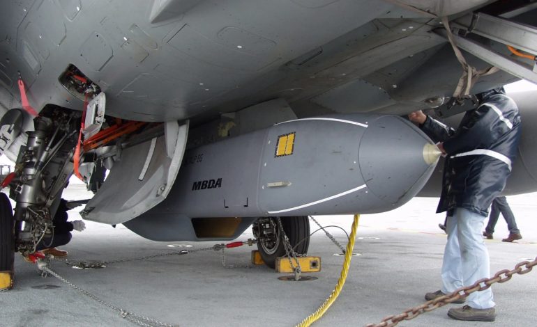 Raketat “Storm Shadow” të prodhuara në Mbretërinë e Bashkuar sulmojnë brenda Rusisë për herë të parë