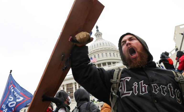 Frikë në SHBA, amerikanët presin sërish dhunë politike pas rezultatit të zgjedhjeve