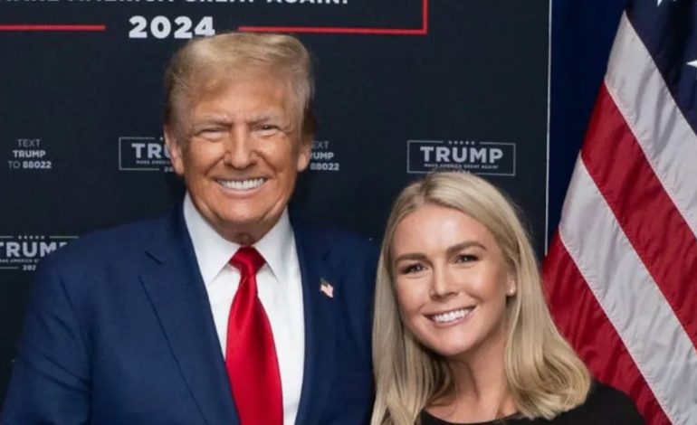 Vetëm 27 vjeçe, Trump zgjedh sekretaren më të re të shtypit në Shtëpinë e Bardhë