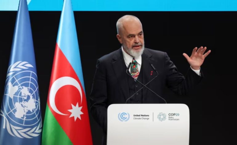 “Liderët mbajnë fjalën në kolltuqe të rehatshëm”/ “The Guardian” komenton kritikat e Ramës: Ç’do të thotë për të ardhmen nëse ndotësit vazhdojnë zakonet e vjetra?