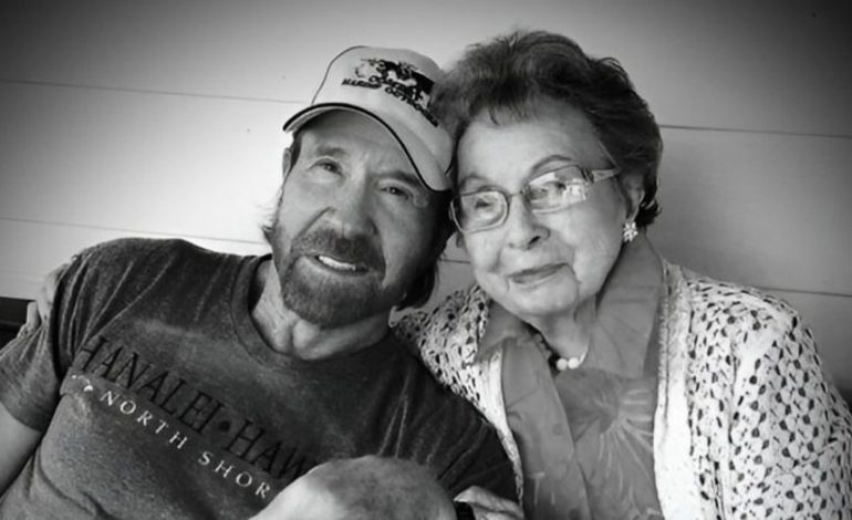 Chuck Norris në zi! Humb njeriun e zemrës