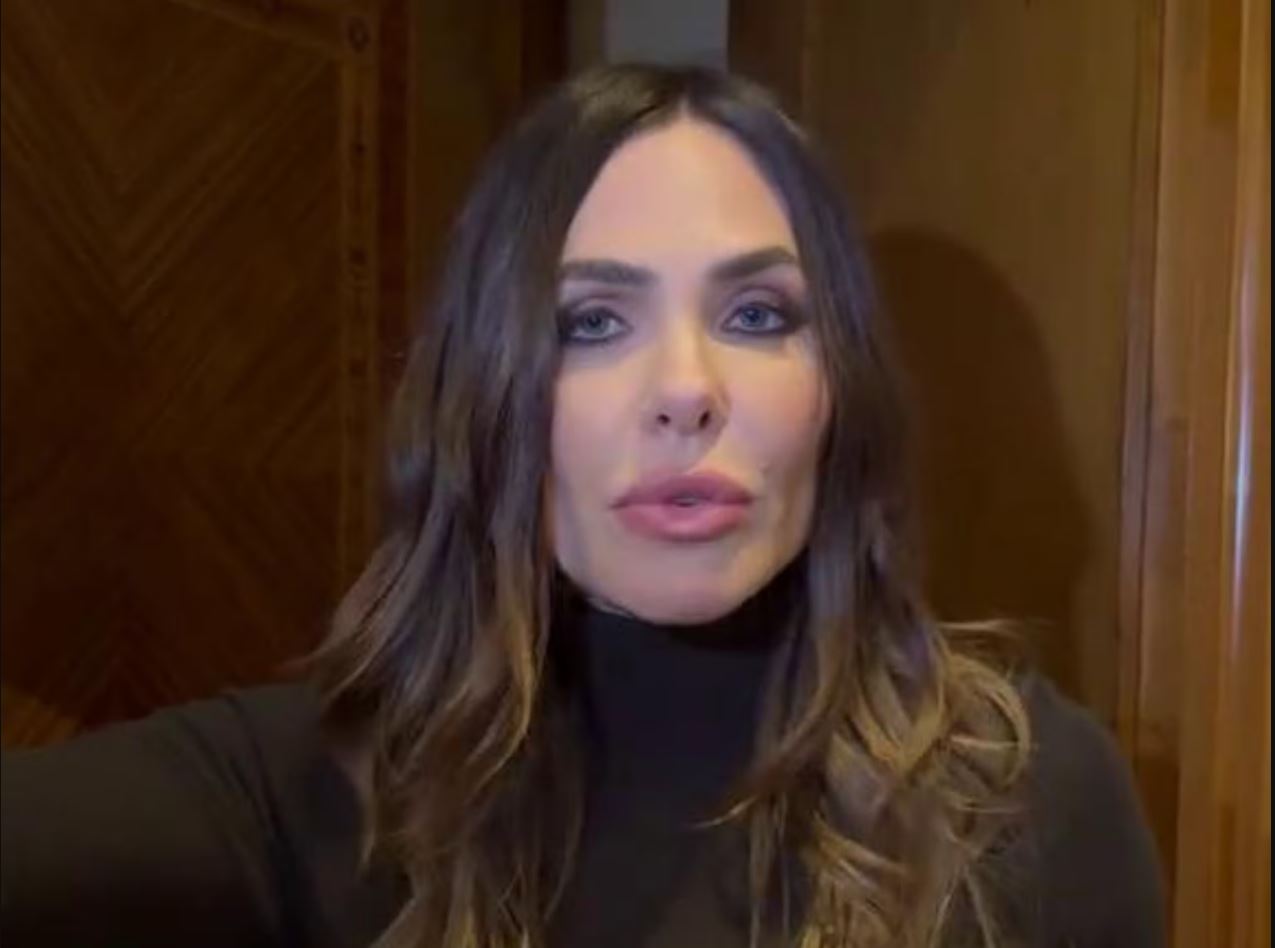 Ilary Blasi në Tik Tok, prezantuesja e famshme shkakton “tërmet” klikimesh (Foto Galeri)