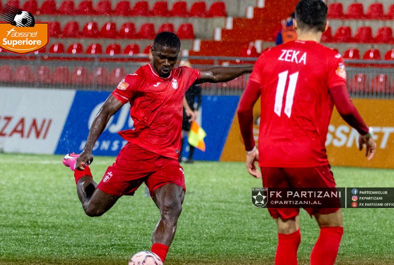 Dinamo thyen Tiranën, Partizani dhe Elbasani dhurojnë show