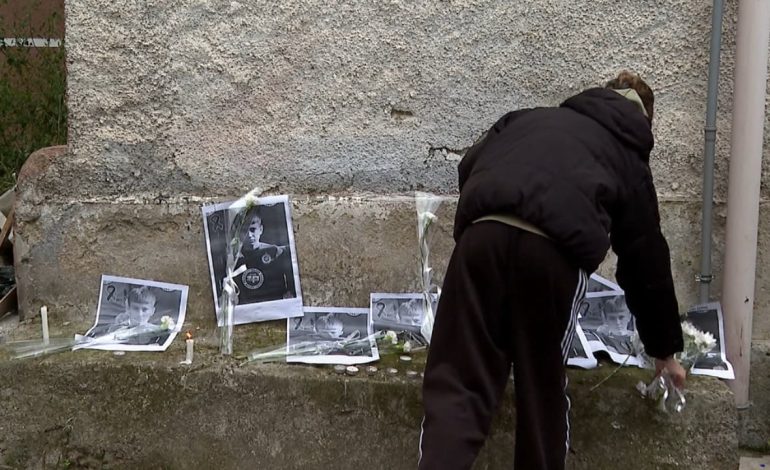 “Manual” i sigurisë në shkolla/ Vrasja e 14-vjeçarit, ekspertët sqarojnë se si duhet reaguar në rast konflikti