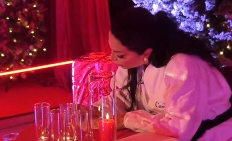 Rovena Stefa u kërkon falje prindërve të saj: Peng i madh