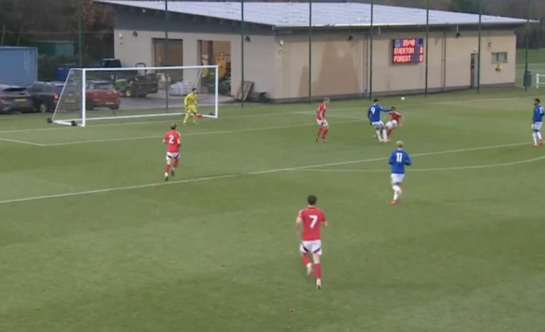 Ndeshja ndaj United, trajneri i Everton ndan mendjen për Brojën