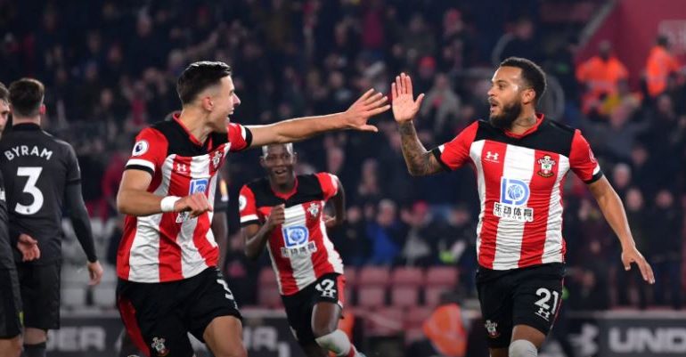 Zyrtarizohet marrëveshja, ish-trajneri i Romës firmos në Premier League