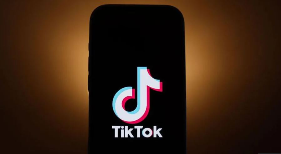 Dyshimet se zgjedhjet rumune u ndikuan nga ndërhyrja kibernetike ruse, BE nis hetime zyrtare mbi platformën TikTok!