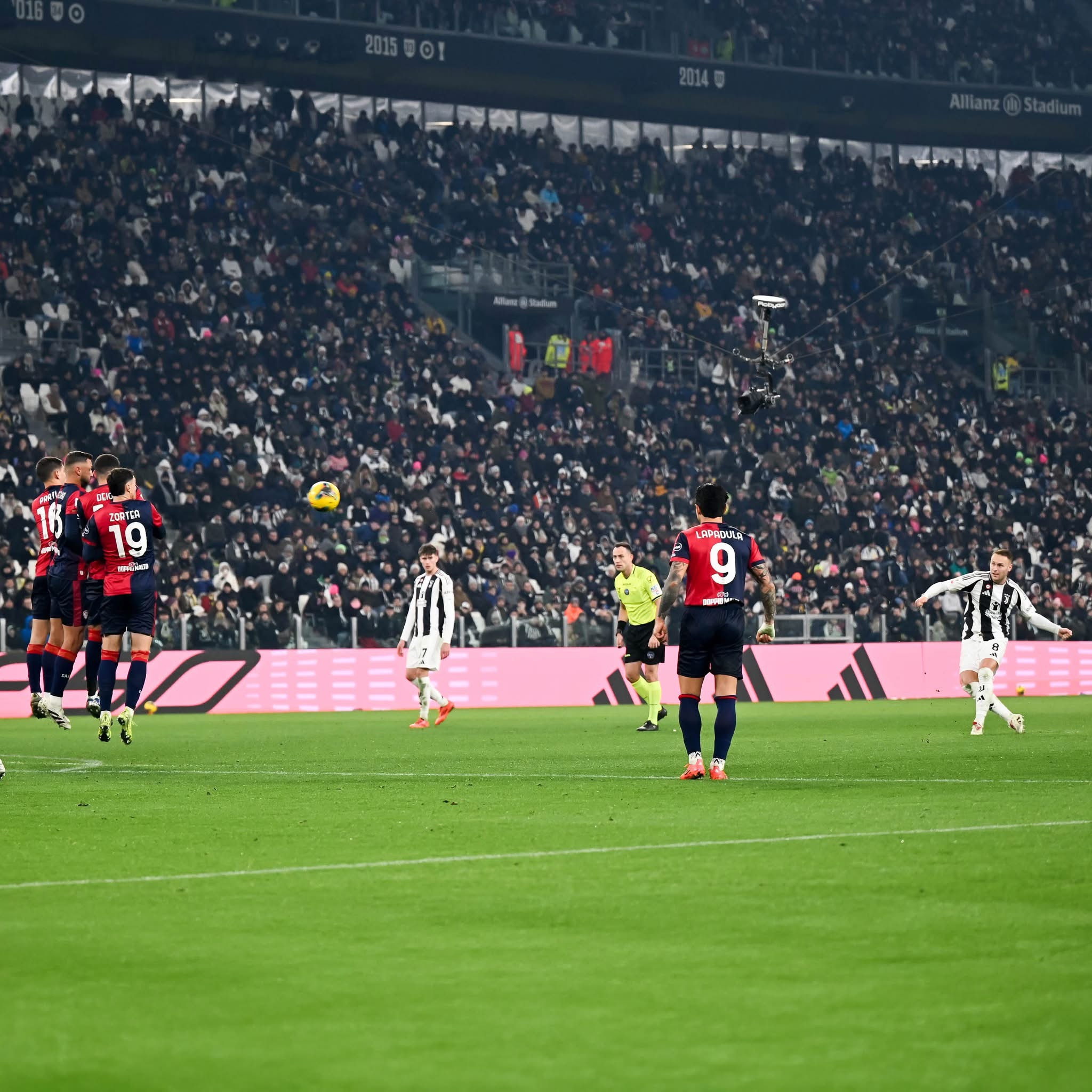 Asnjë problem për Juventusin, bardhezinjtë në 1/8 e Kupës së Italisë, fitore e pastër ndaj Cagliarit