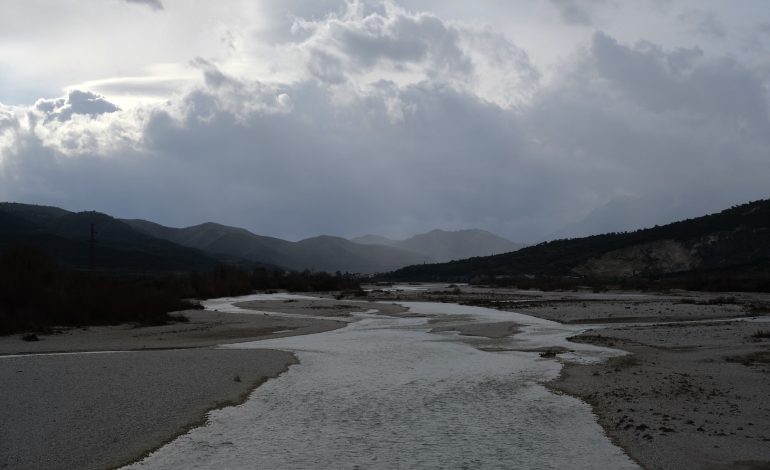 Gjykata anulon ndërtimin e 4 HEC-ve mbi lumin Shushica