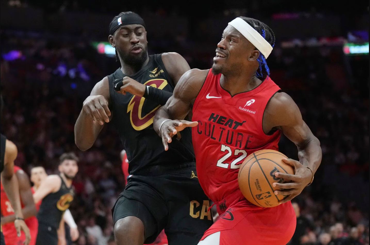 NBA/ “Bie” Cleveland, Miami i shkakton humbjen e katërt sezonale