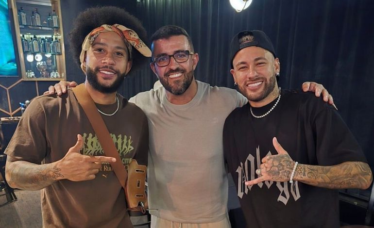 Depay thërret Neymar: Eja te Corinthians, do më pëlqente të luanim në një skuadër