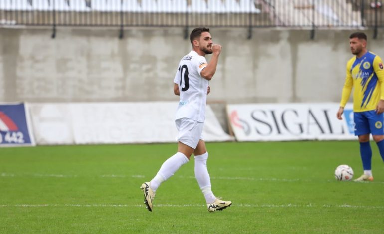 Varësi nga Lushkja/ 11 pikë të dhuruara në kampionat, Egnatia u falet golave të kavajasit