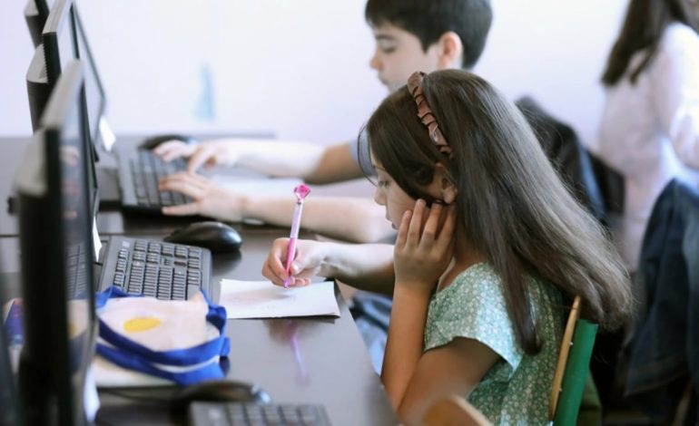 Shpallen rezultatet e vlerësimit ndërkombëtar TIMSS 2023: Shqipëria shënon progres në matematikë dhe shkencë