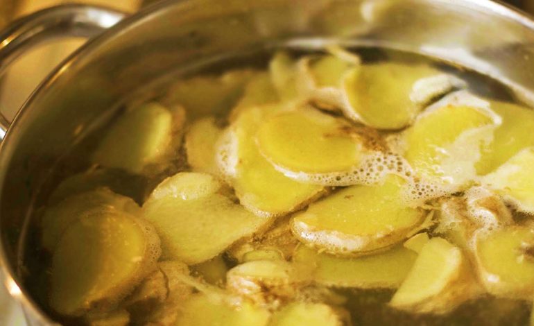 Kura me Lëng Xhenxhefili për Tiroiden – Si ta Përgatisni dhe Përdorni