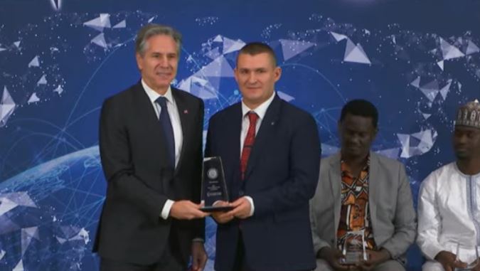 Altin Dumani nderohet nga Antony Blinken! Kreu i SPAK shpallet 1 nga 10 kampionët kundër korrupsionit në botë nga DASH