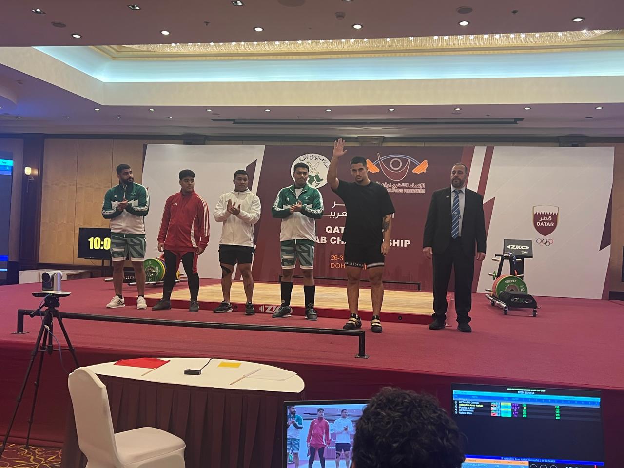 Peshëngritësi Ertjan Kofsha fiton medaljen e artë në Doha