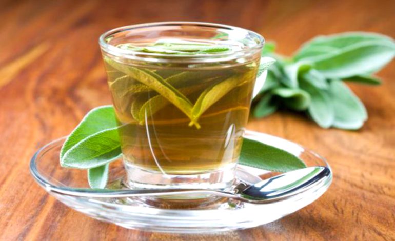 Kura me Sherebelë, Mjaltë dhe Spec Djegës – Për Fytin, Kollën dhe Gripin