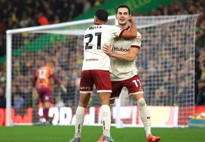 Trajneri i Bristol Cityt vlerëson Mehmetin: Lojtar i jashtëzakonshëm, është në drejtimin e duhur për t’u bërë një yll