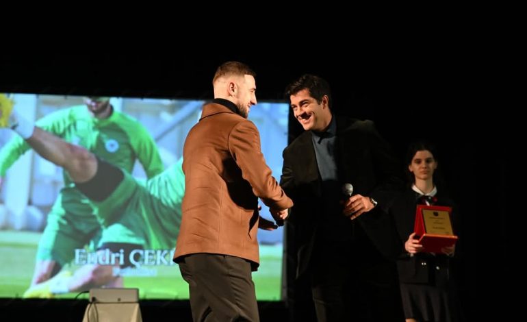 Çmime dhe tituj/ 10 sportistët më të mirë të vitit 2024 dhe jo vetëm që u nderuan nga Bashkia e Pogradecit