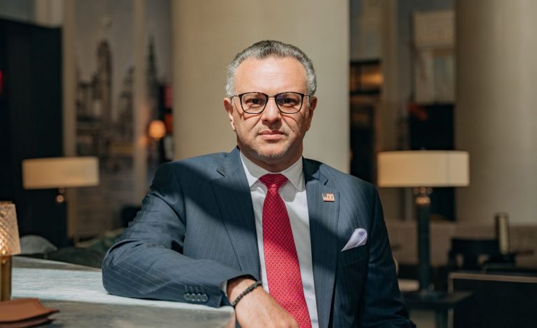 Trump nuk “largohet” nga familja! Emëron vjehrrin e vajzës së tij si këshilltar të lartë për çështjet arabe dhe të Lindjes së Mesme