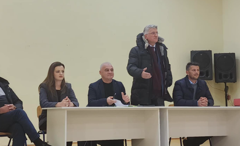 “100 familje ende të pa strehë pasi nuk është parashikuar buxhet”- Gjekmarkaj takim me banorët: Mirdita mbetet e tradhtuar dhe e prerë në besë nga pushteti në ikje!