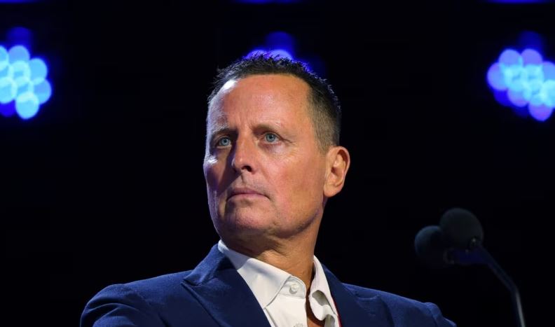 Donald Trump cakton ish-shefin e tij të zbulimit, Richard Grenell si të dërguar për misione të posaçme ndërkombëtare