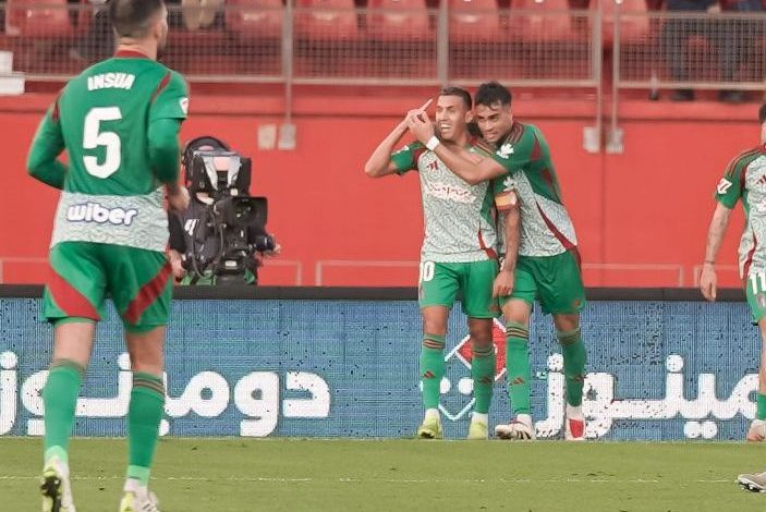 VIDEO/ Dopietë në Spanjë, Uzuni protagonist absolut me Granadën