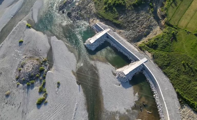 Përfundojnë punimet për mbrojtjen nga gërryerjet e lumit Drin në Juban të Shkodrës, Rama: Sigurohen mbi 500 hektarë tokë bujqësore dhe zona të banuara