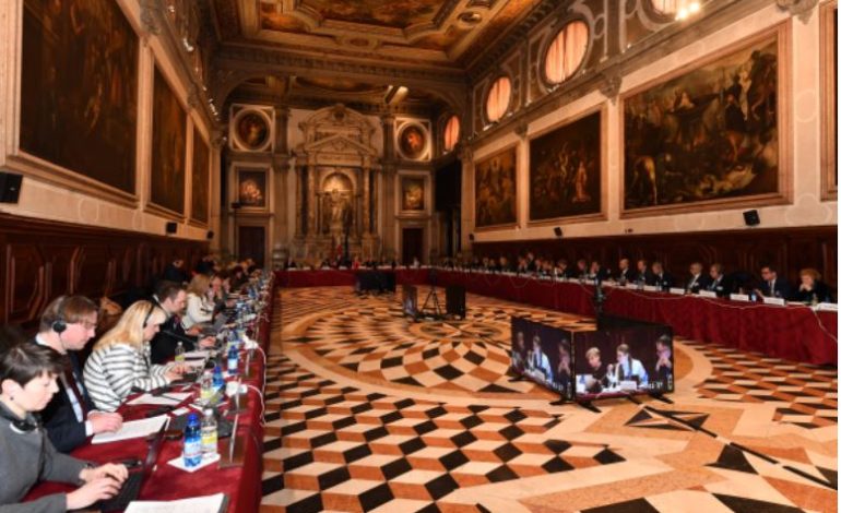 Komisioni i Venecias shqyrton sot mandatin e socialistes Olta Xhaçkës