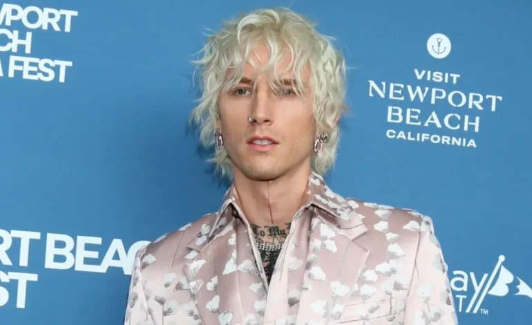 Tradhtoi Megan Fox me vajza të tjera? Reagon Machine Gun Kelly