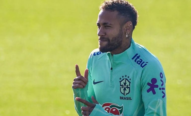 Brazili, Neymar: Dua të luaj Botërorin e katërt