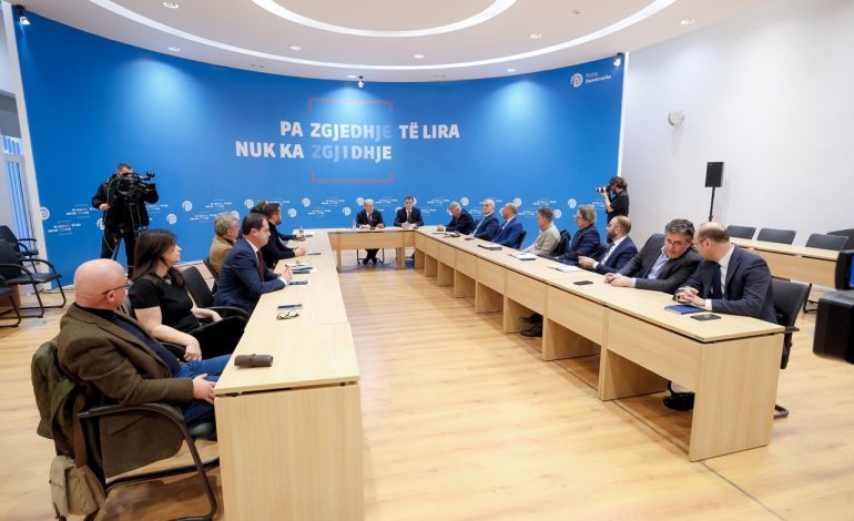 Zgjedhjet parlamentare më 11 maj 2025/ Berisha ndryshon drejtuesit politikë në qarqe, ja emrat