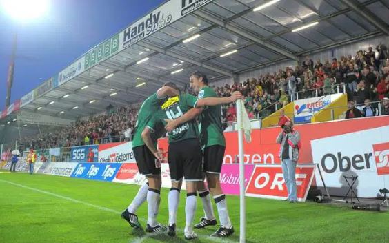 Ngjarje horror! Ka asistuar gol për Hamdi Salihin, futbollistit të përfaqësueses austriake i thyejnë kafkën