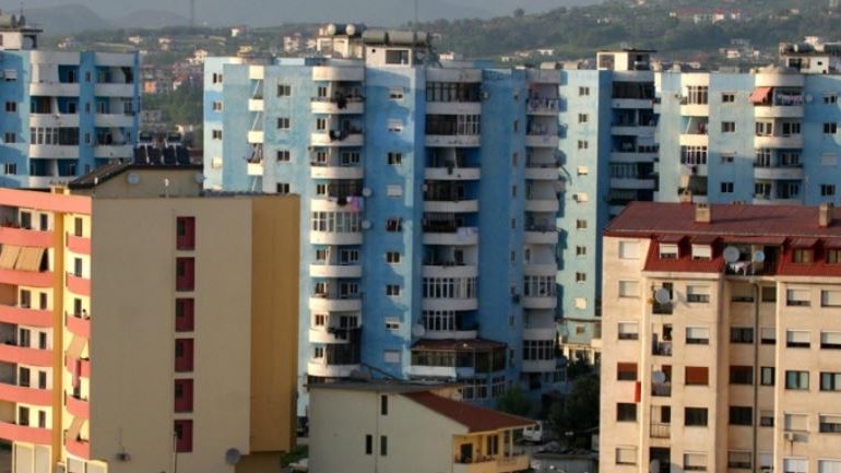 Hapen aplikimet për 1200 kredi të buta në kryeqytet, Bashkia e Tiranës: Ja kriteret dhe procedurat