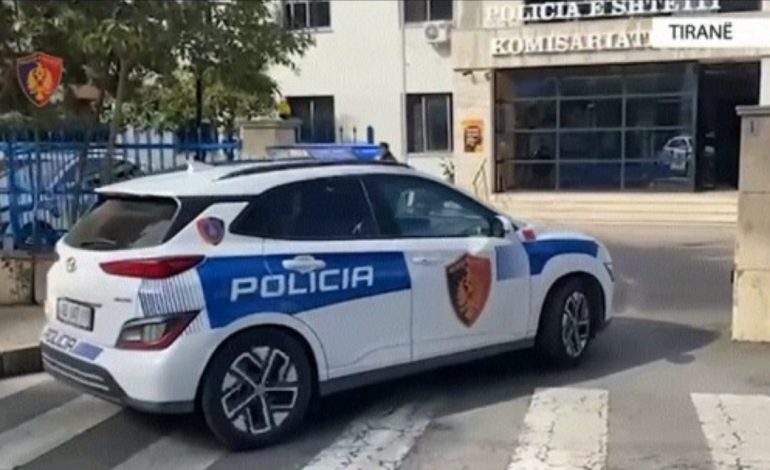 Plagoset këngëtari i njohur në Shkodër!